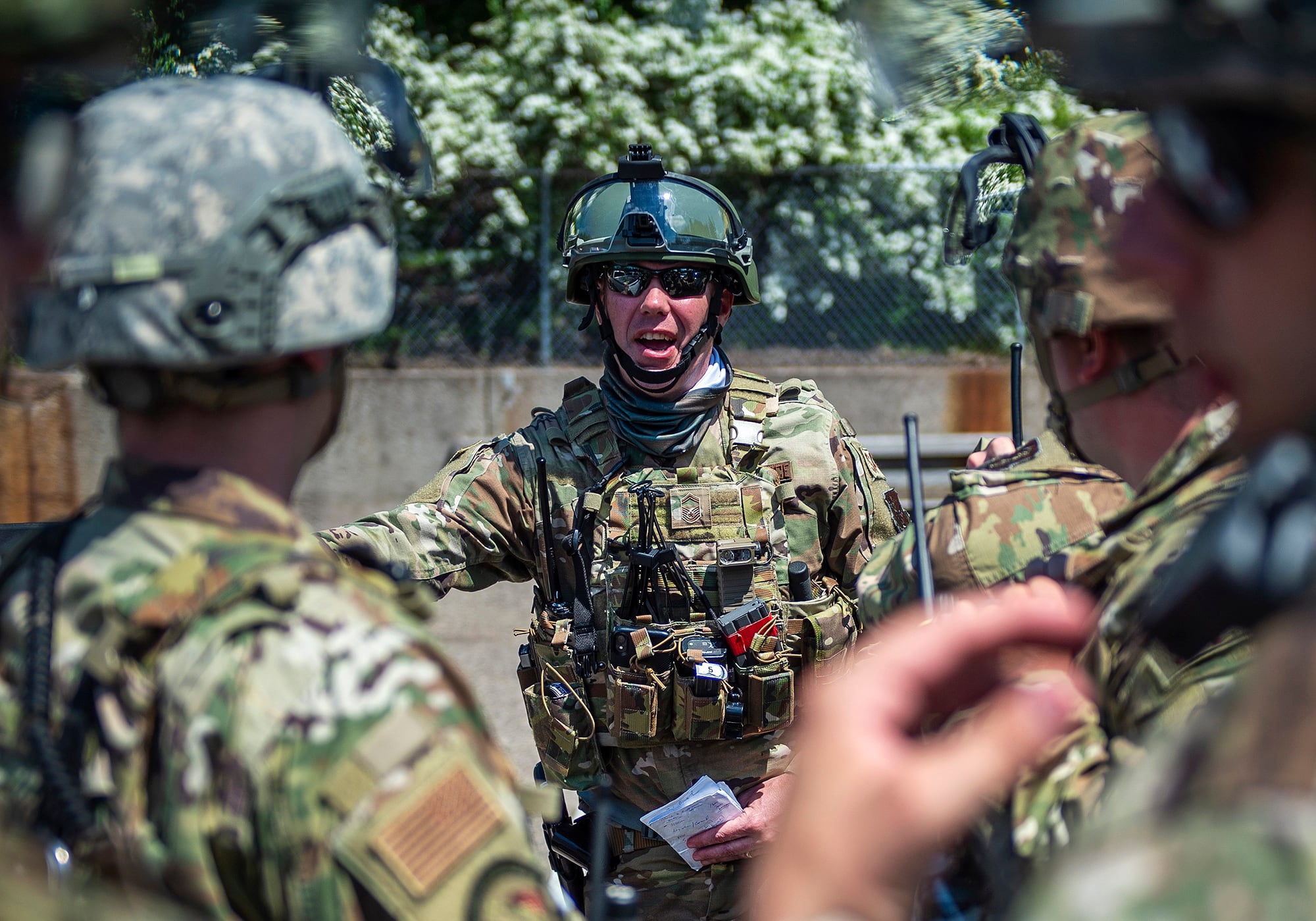 Airmen assigned to the Minnesota National Guard’s 133rd Airlift Wing Security Forces Squadron provide support to local law authorities in Saint Paul, Minn., June 1, 2020.