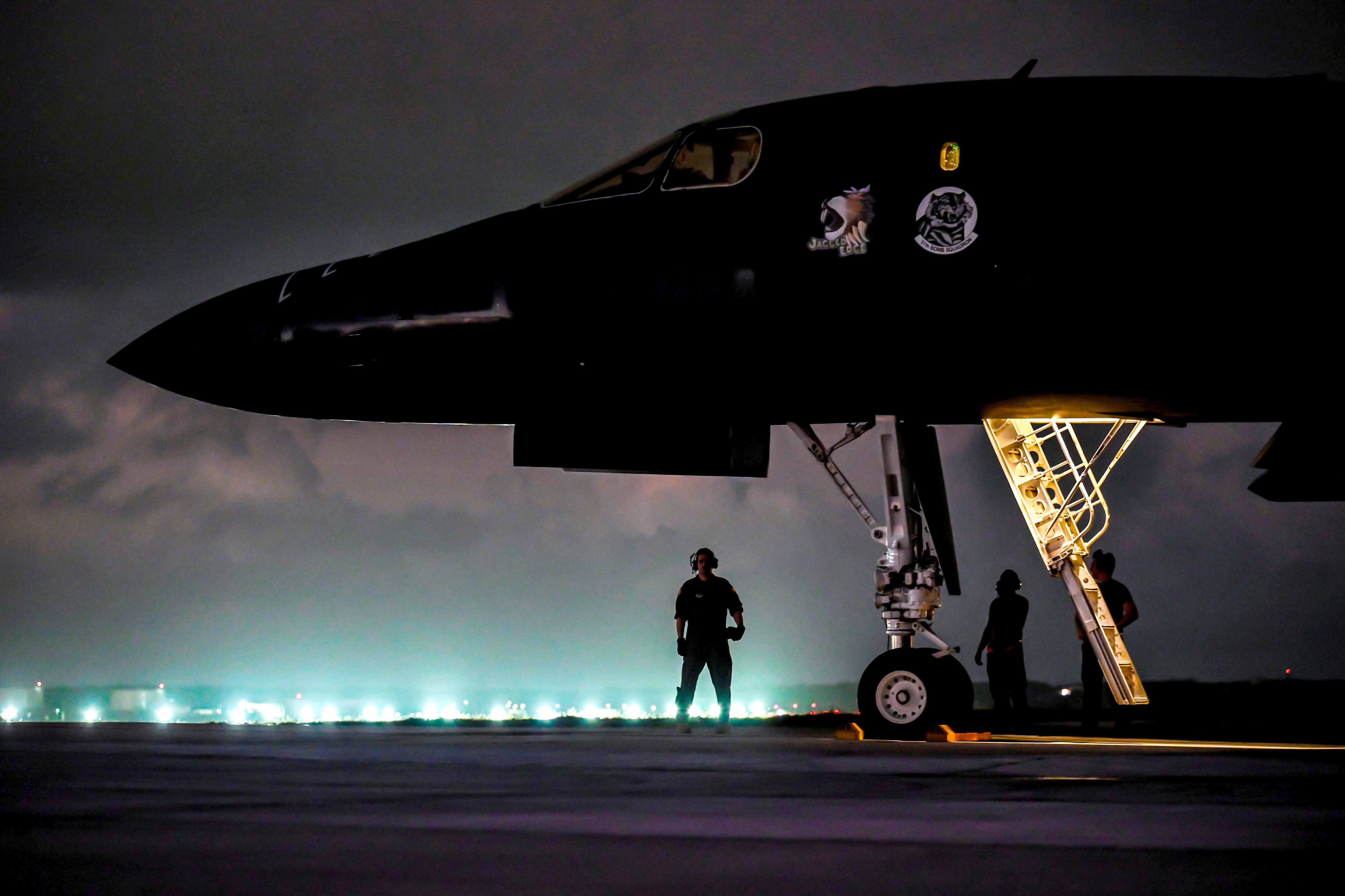 B-1B Lancer bomber