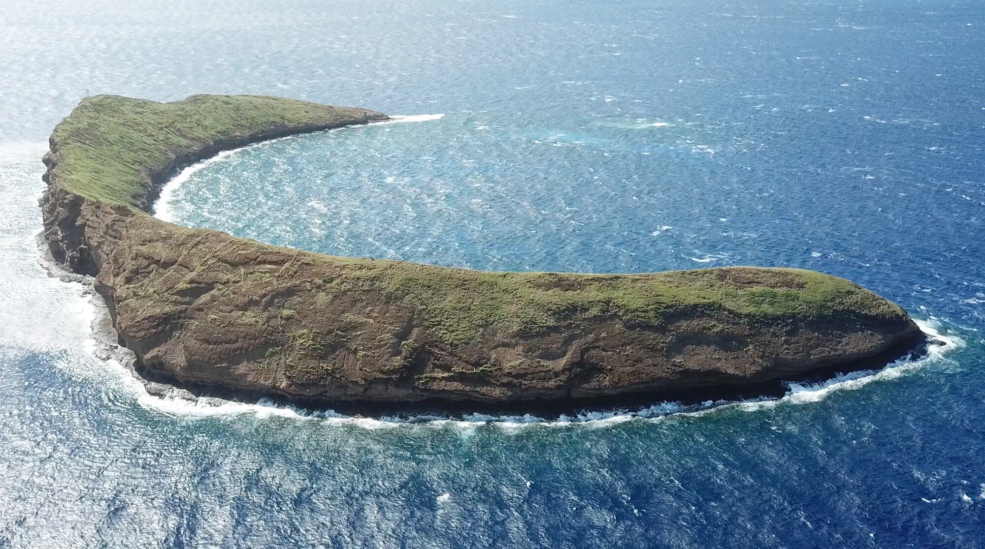 Molikini Crater