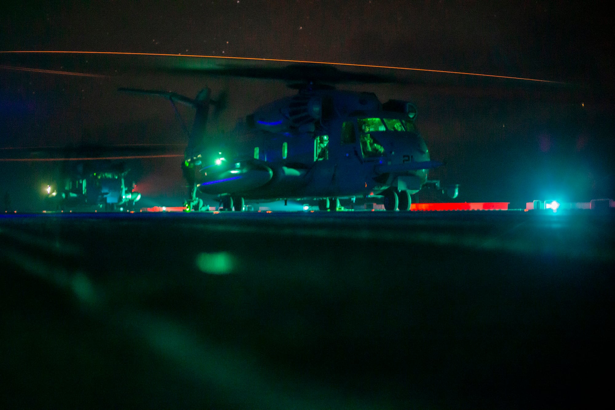 Marines in a CH-53E Super Stallion prepare for takeoff from the flight deck of the amphibious assault ship USS Makin Island (LHD 8) on Oct. 18, 2020, in the Pacific Ocean.