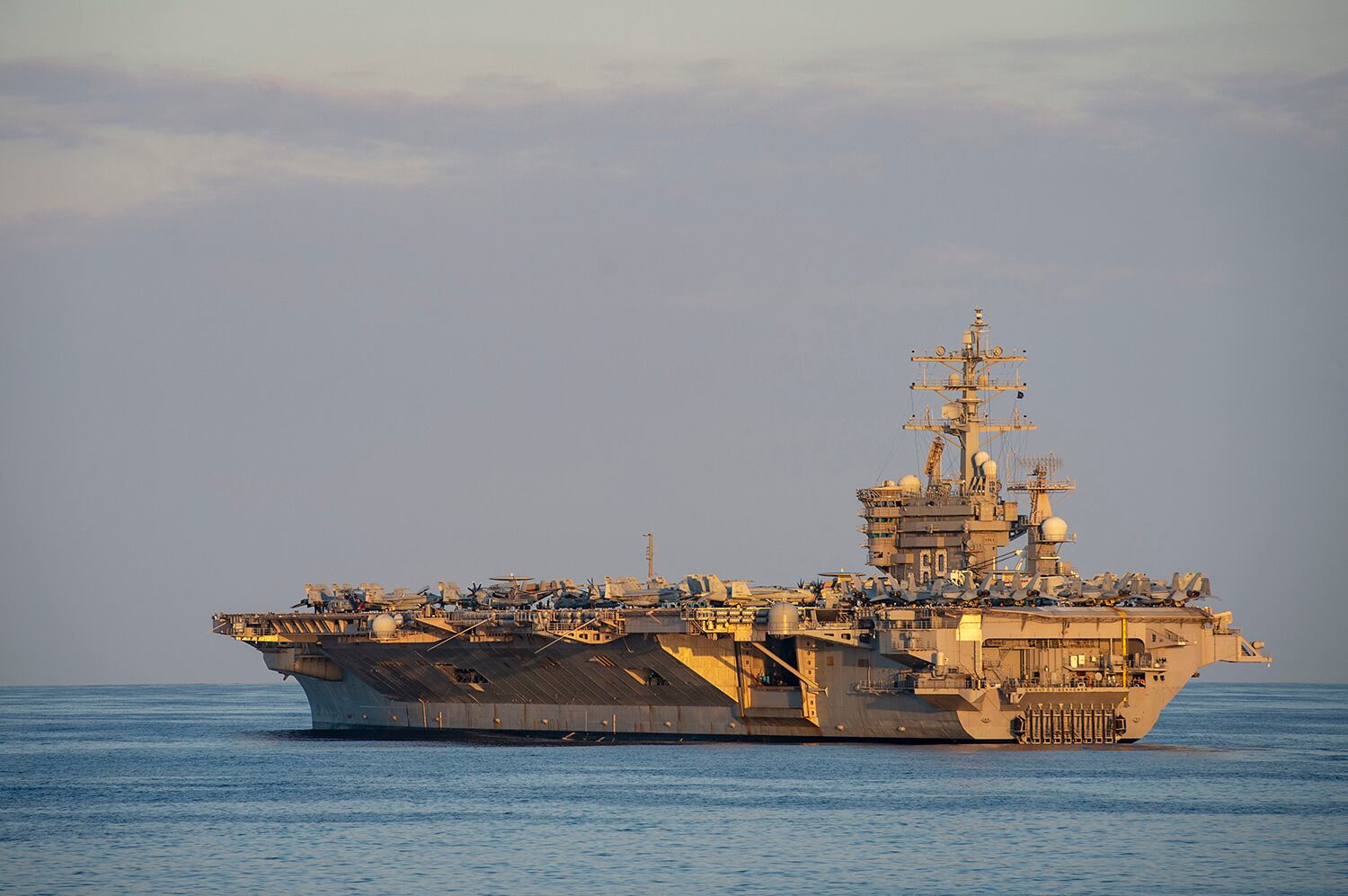 USS Dwight D. Eisenhower (CVN 69)