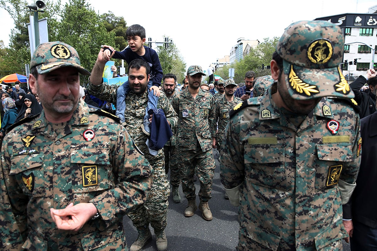 Iran's powerful Revolutionary Guards